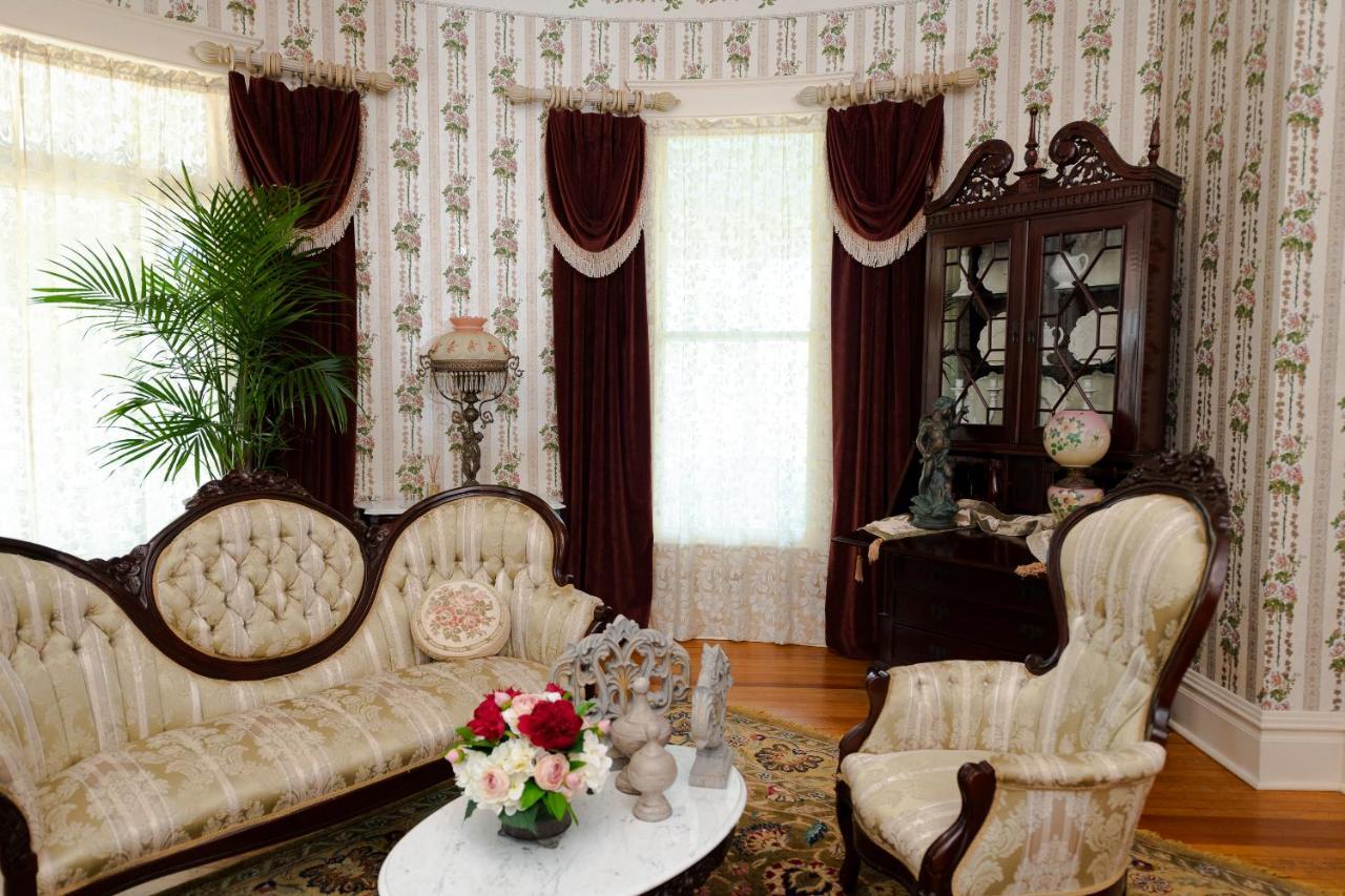 Captain Henderson House Otel Arkadelphia Dış mekan fotoğraf
