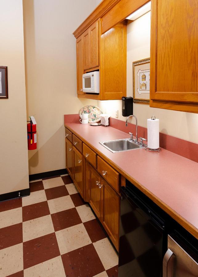 Captain Henderson House Otel Arkadelphia Dış mekan fotoğraf