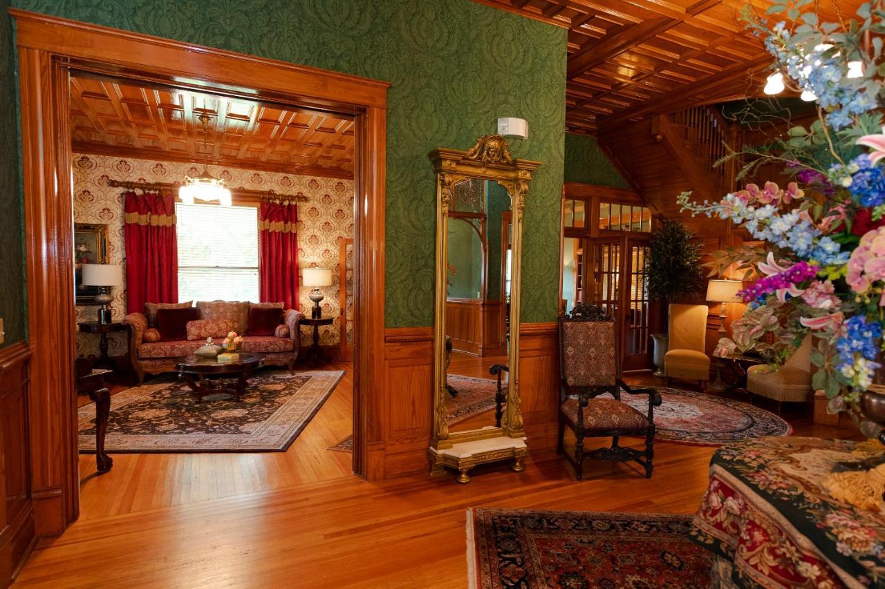 Captain Henderson House Otel Arkadelphia Dış mekan fotoğraf