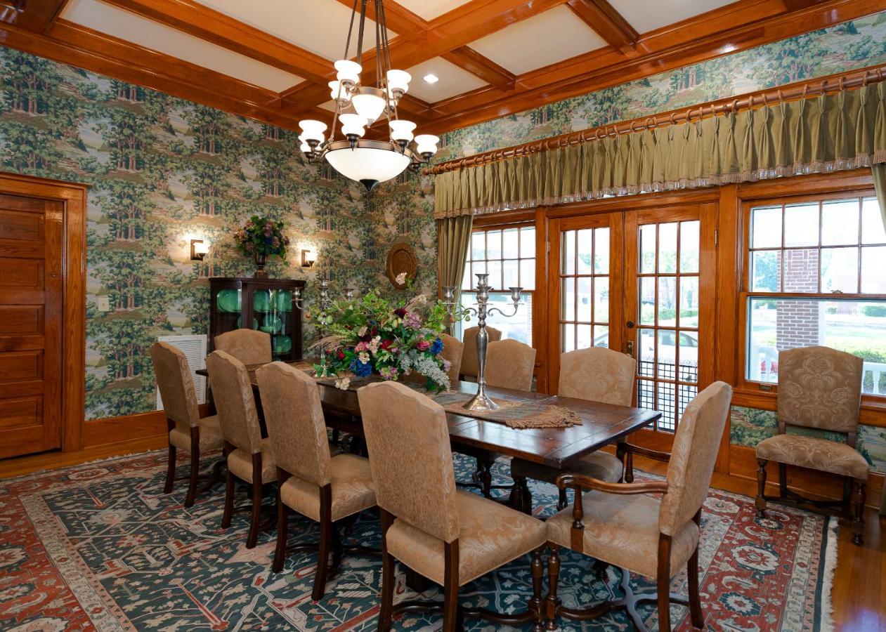 Captain Henderson House Otel Arkadelphia Dış mekan fotoğraf
