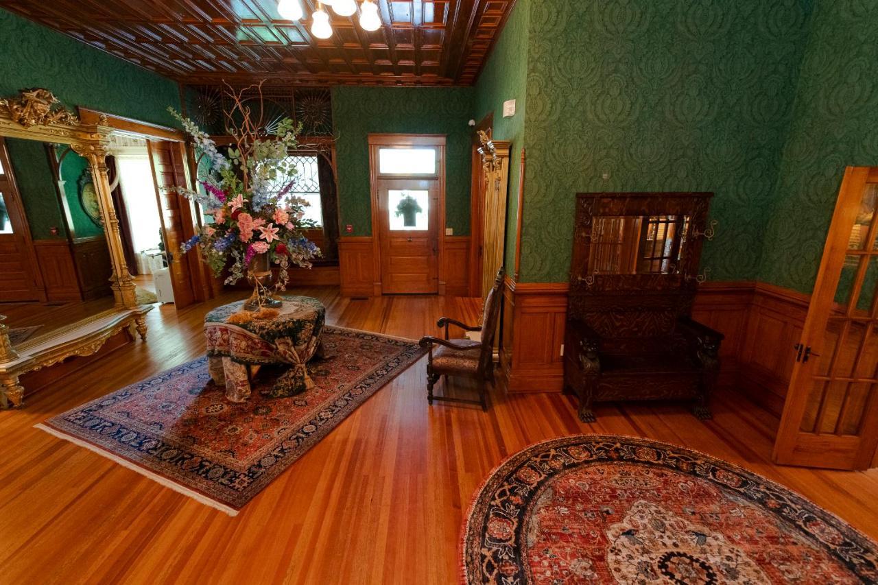 Captain Henderson House Otel Arkadelphia Dış mekan fotoğraf