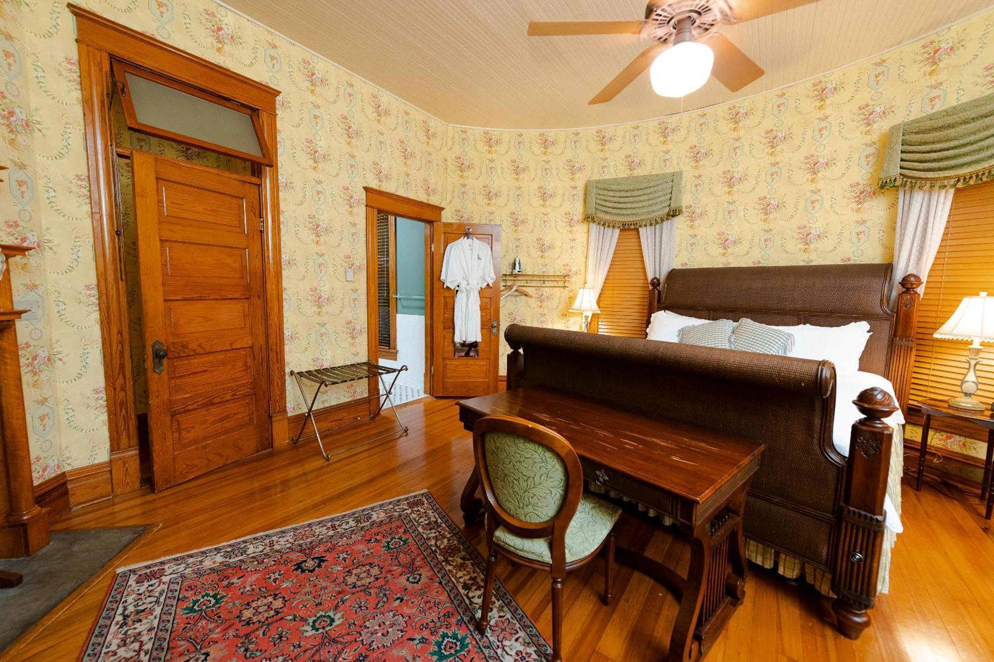Captain Henderson House Otel Arkadelphia Oda fotoğraf