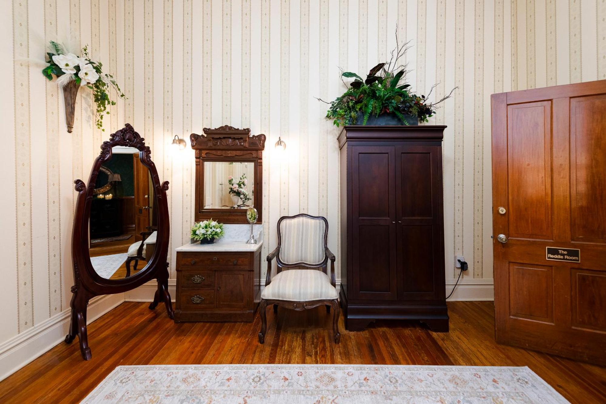 Captain Henderson House Otel Arkadelphia Oda fotoğraf