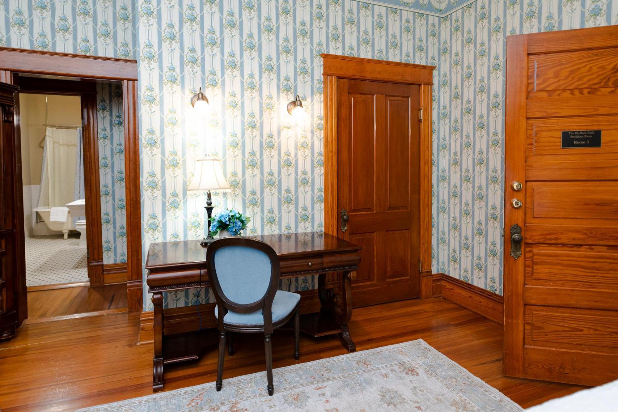 Captain Henderson House Otel Arkadelphia Oda fotoğraf